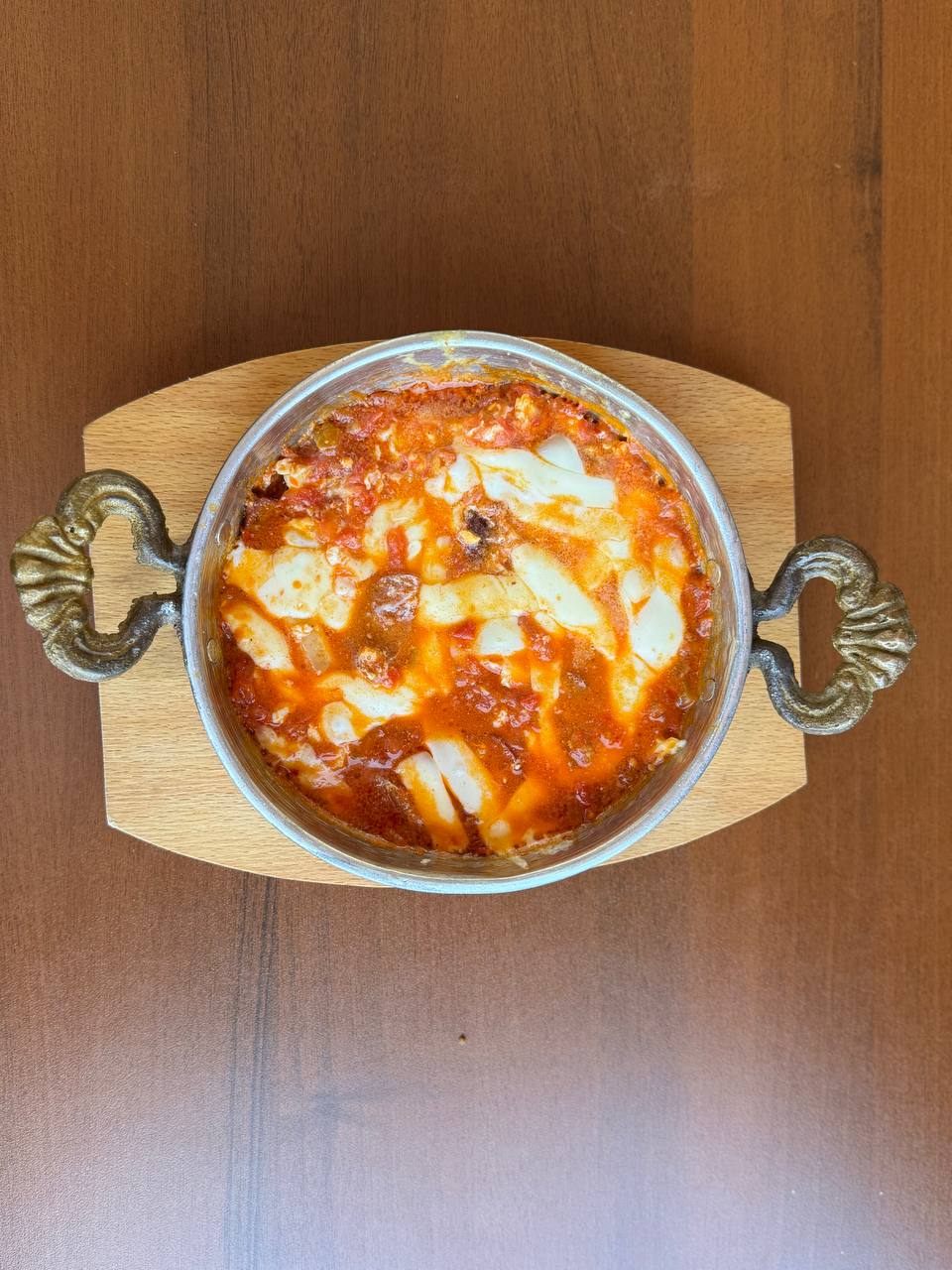 Sucuklu Kaşarlı Yumurta
