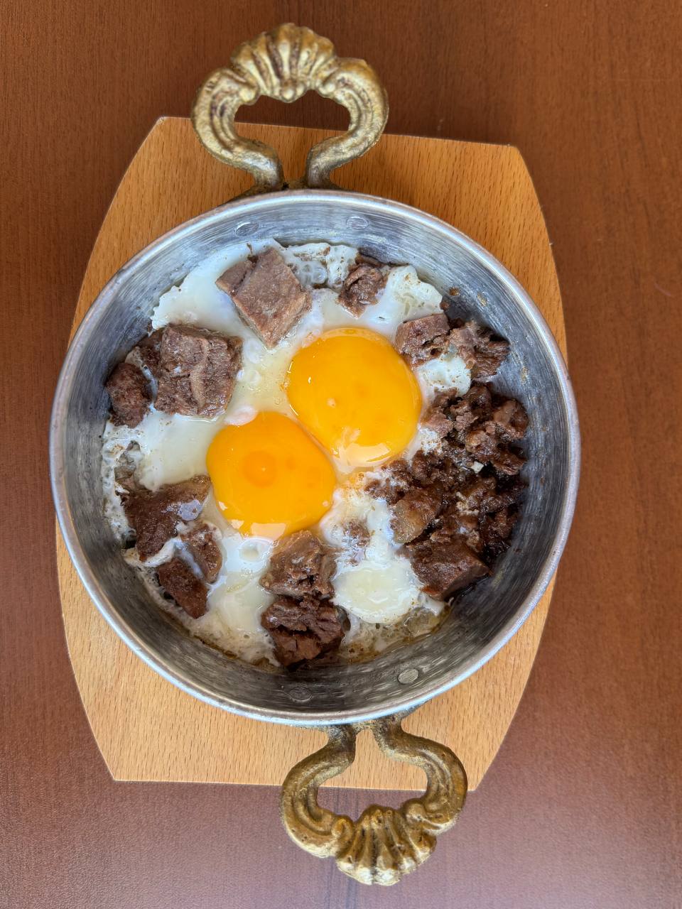 Kavurmalı Yumurta