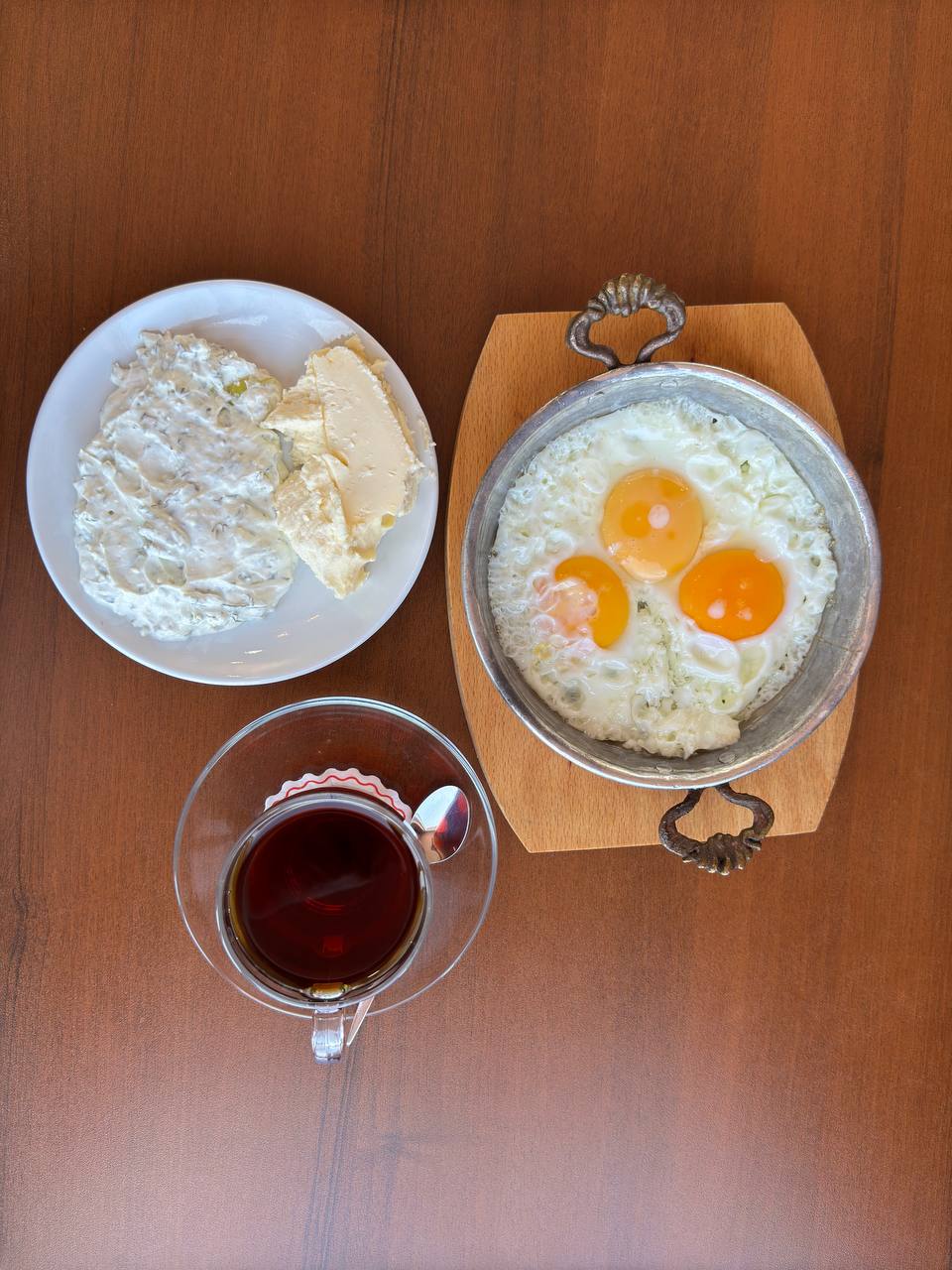 Terayağı Cacık+ Yağda Yumurta+ Çay